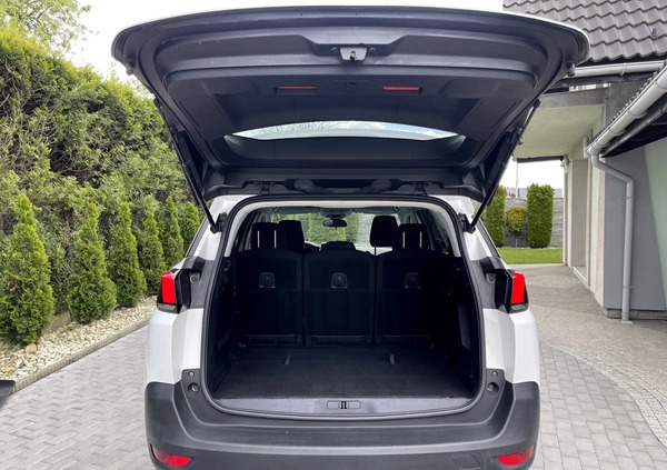 Peugeot 5008 cena 59900 przebieg: 217450, rok produkcji 2018 z Biała małe 667